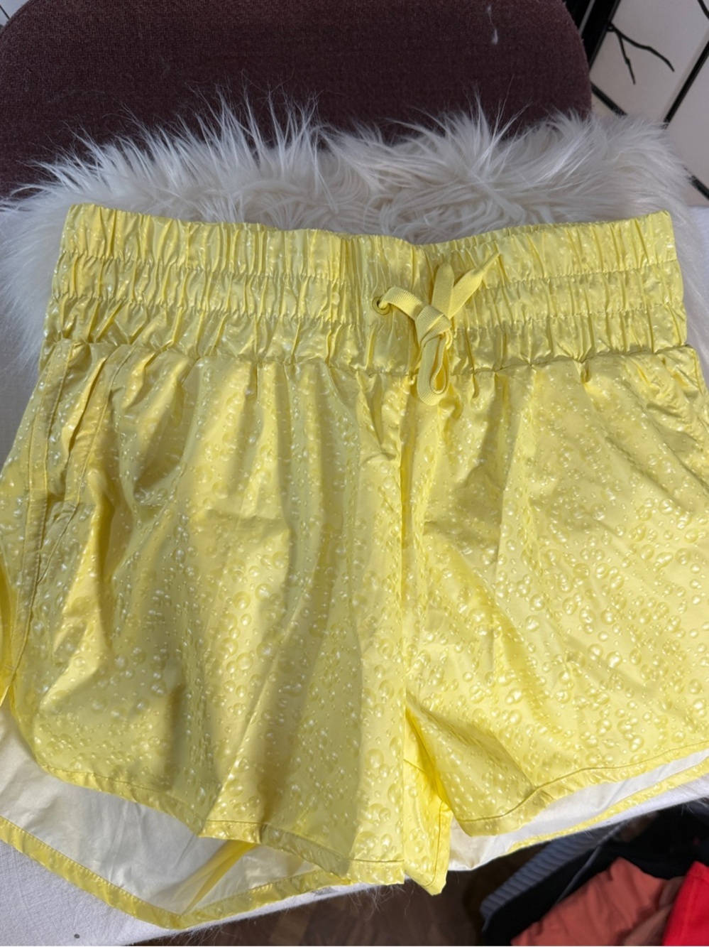 ZYIA Bright Yellow Elastic-Waist Athletic Shorts - Picture 2 of 6